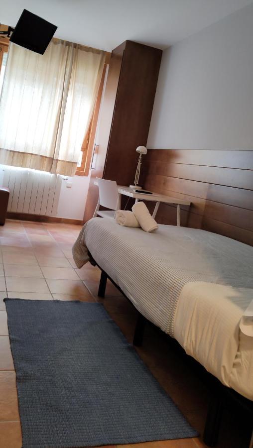 Hotel Cuentame Бургос Экстерьер фото